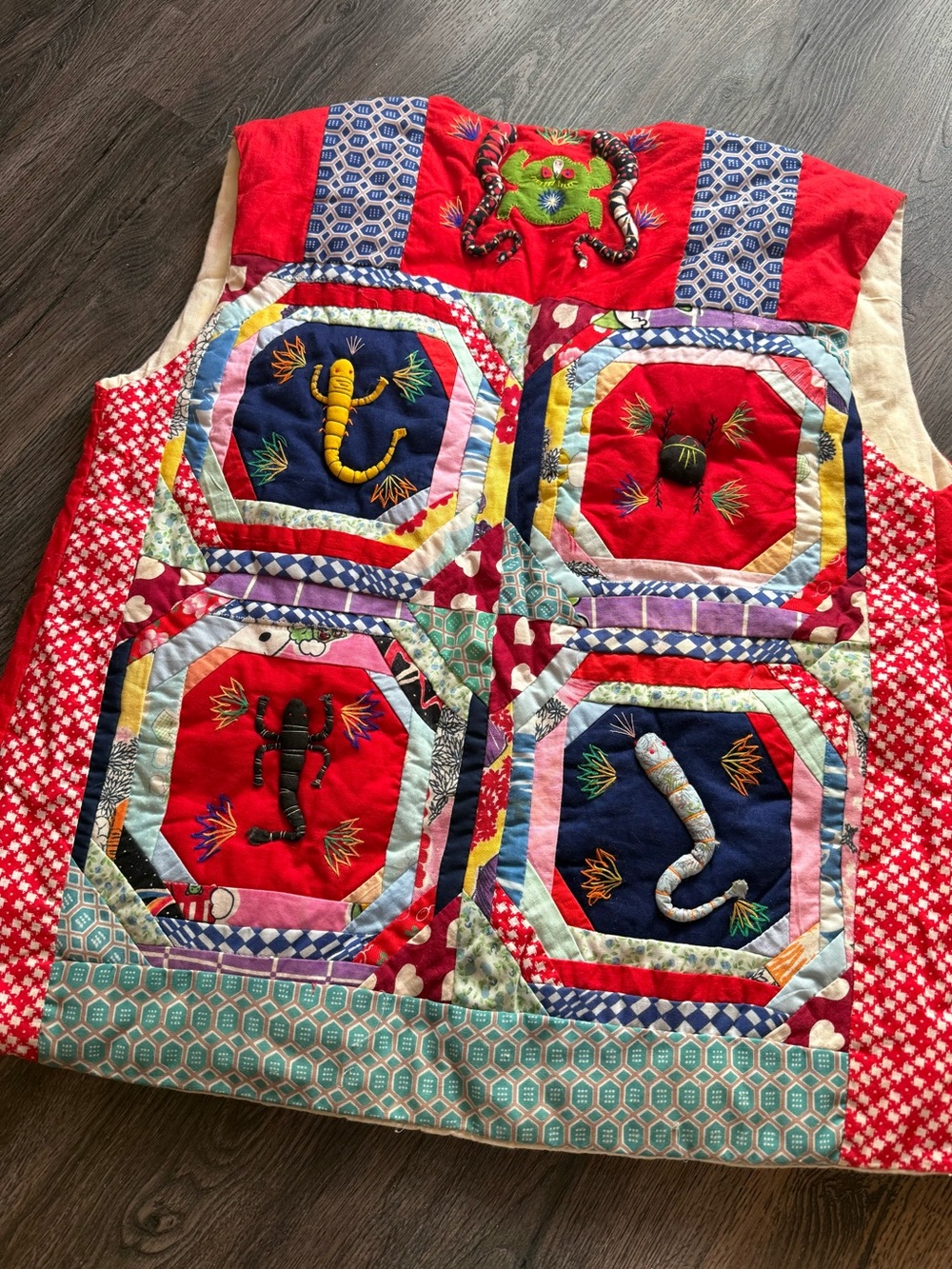 Vintage RARE Patchwork Embroidered Octagon Vest with Animal Motifs